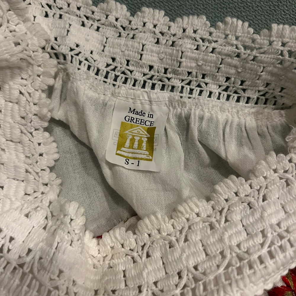 Authentic Made In Greece Embroidered White Lace Cotton Woman’s Shirt (Size -1) - Picture 4 of 4